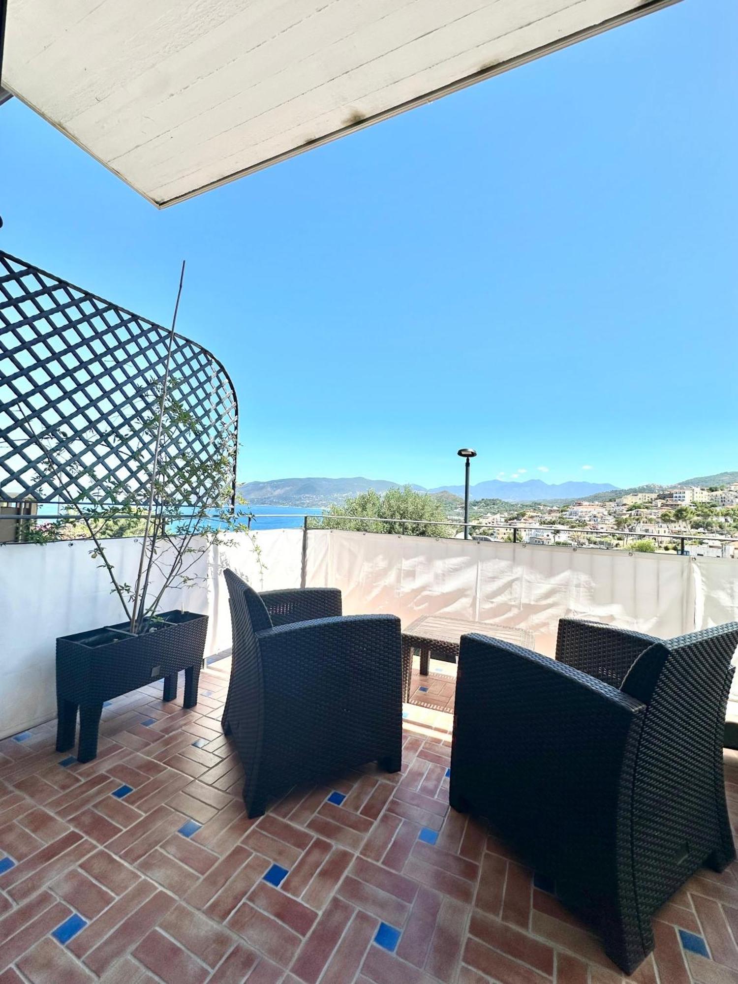 Belvedere Hotel-B&B Палинуро Екстериор снимка
